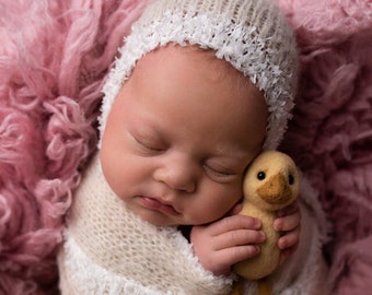 Newborn Set Photo Prop, Bonnet and matching Wrap, Newborn Outfit, Potato Sack, Newborn Hat, Bonnet and Wrap Set