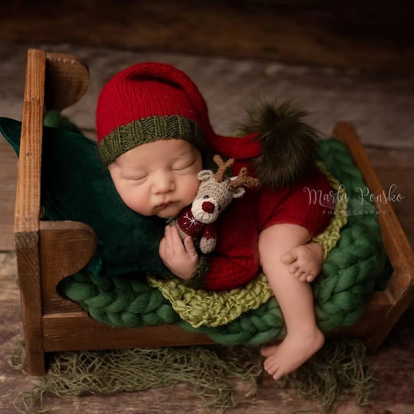 Christmas Set Photo Prop, Unisex Santa Elf Set, Christmas Outfit, Newborn Body, Elf Outfit, Photo Prop, Body with Two Hats, Set Photo Prop