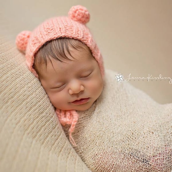 Knit newborn hat. Bear newborn bonnet. Baby Photo Prop. Newborn bonnet with funny ears. Baby girl or boy bear bonnet. Unisex