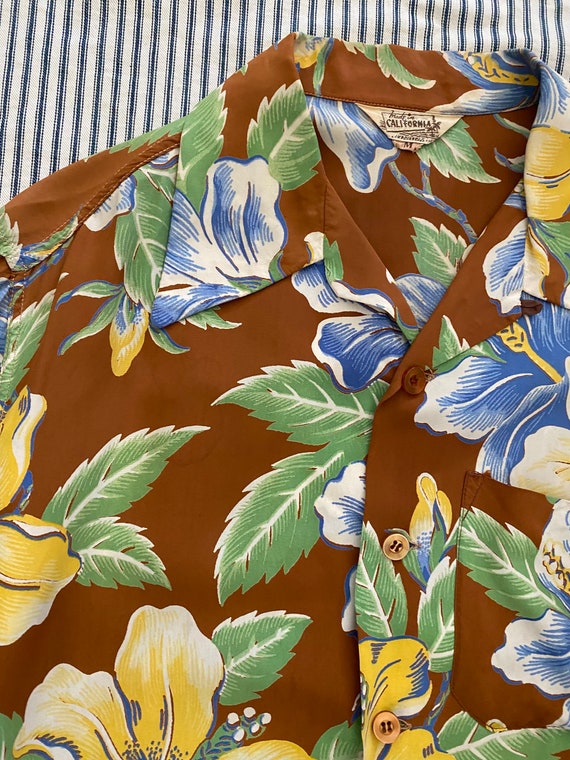 1940s Brown Authentic Cold Rayon Hawaiian Shirt- … - image 7