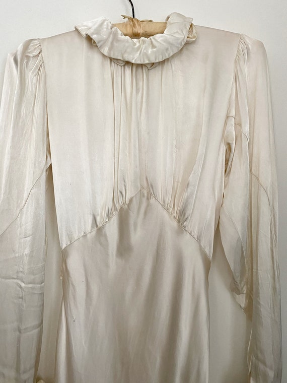 1930s/30s Liquid Satin Bias Cut Wedding Dress- 5/6 - image 5