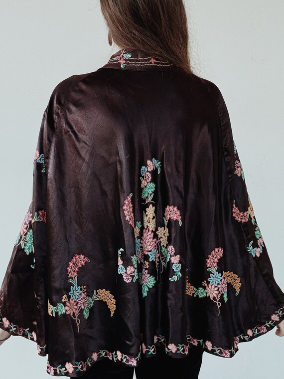 1930s/30s Vintage Black Liquid Satin Cape w/ Exqu… - image 3