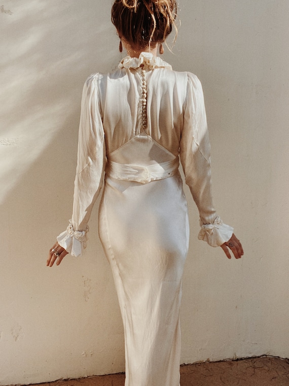 1930s/30s Liquid Satin Bias Cut Wedding Dress- 5/6 - image 1