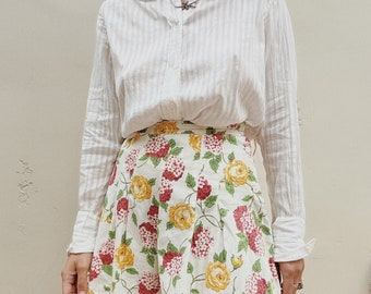 1940s/40s Spring Cotton Floral Side Button Shorts- 26 Waist