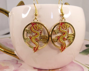 DRAGON PIERCED EARRINGS グリーン Antique Bronze Lady Pendragon Emerald Green Dragon Earrings