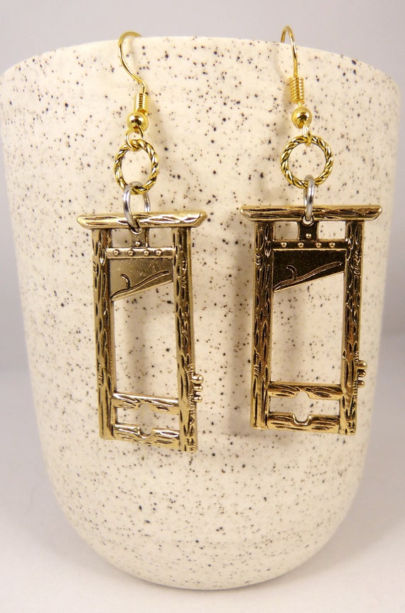 Guillotine Earrings, Gold