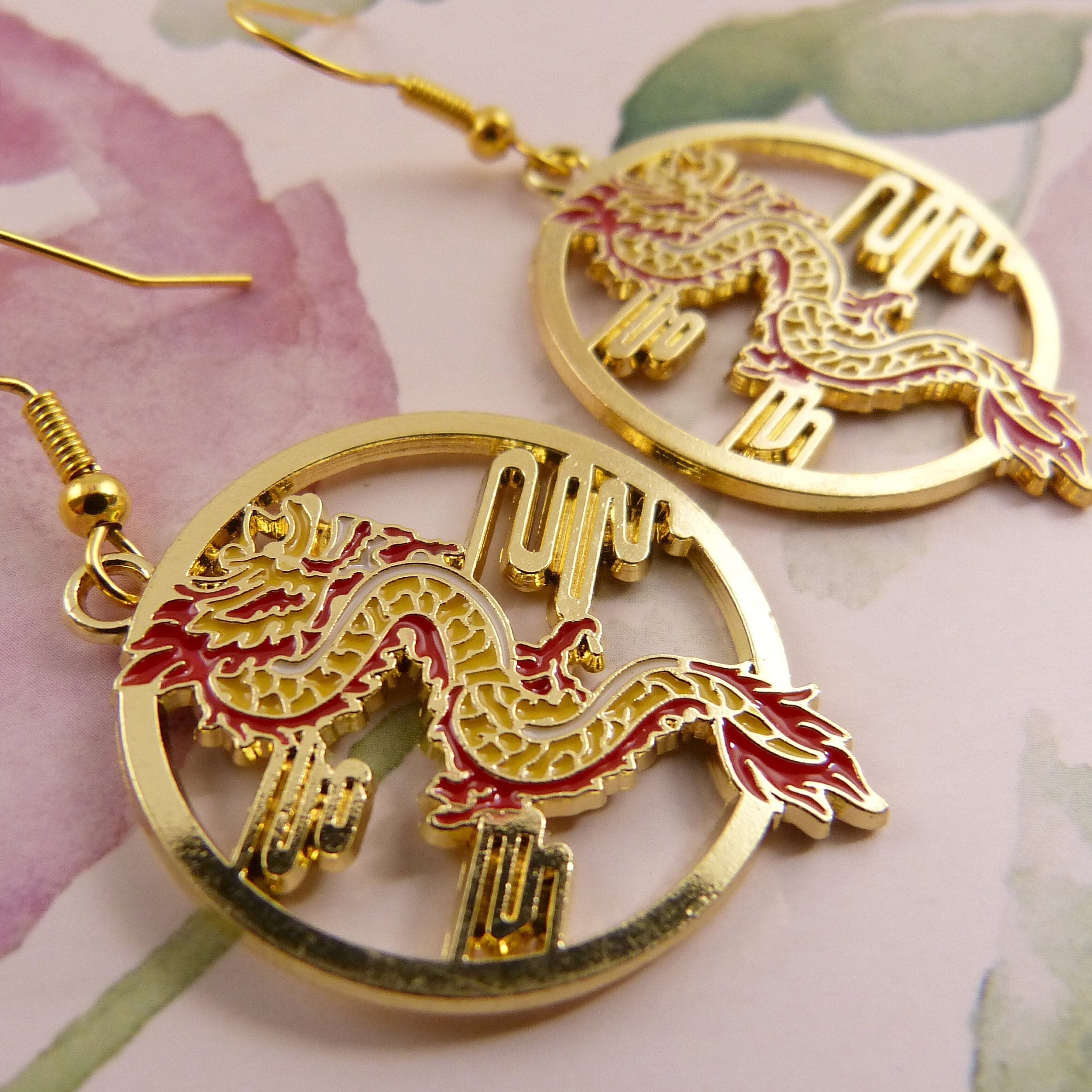 DRAGON PIERCED EARRINGS グリーン Antique Bronze Lady Pendragon Emerald Green Dragon Earrings