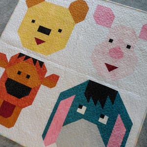 Winnie the Pooh/Winnie the Pooh Baby Quilt/Tigger Quilt/Eeyore Quilt/Piglet Quilt/Winnie the Pooh Nursery/Winnie the Pooh Gift/Pooh Quilt