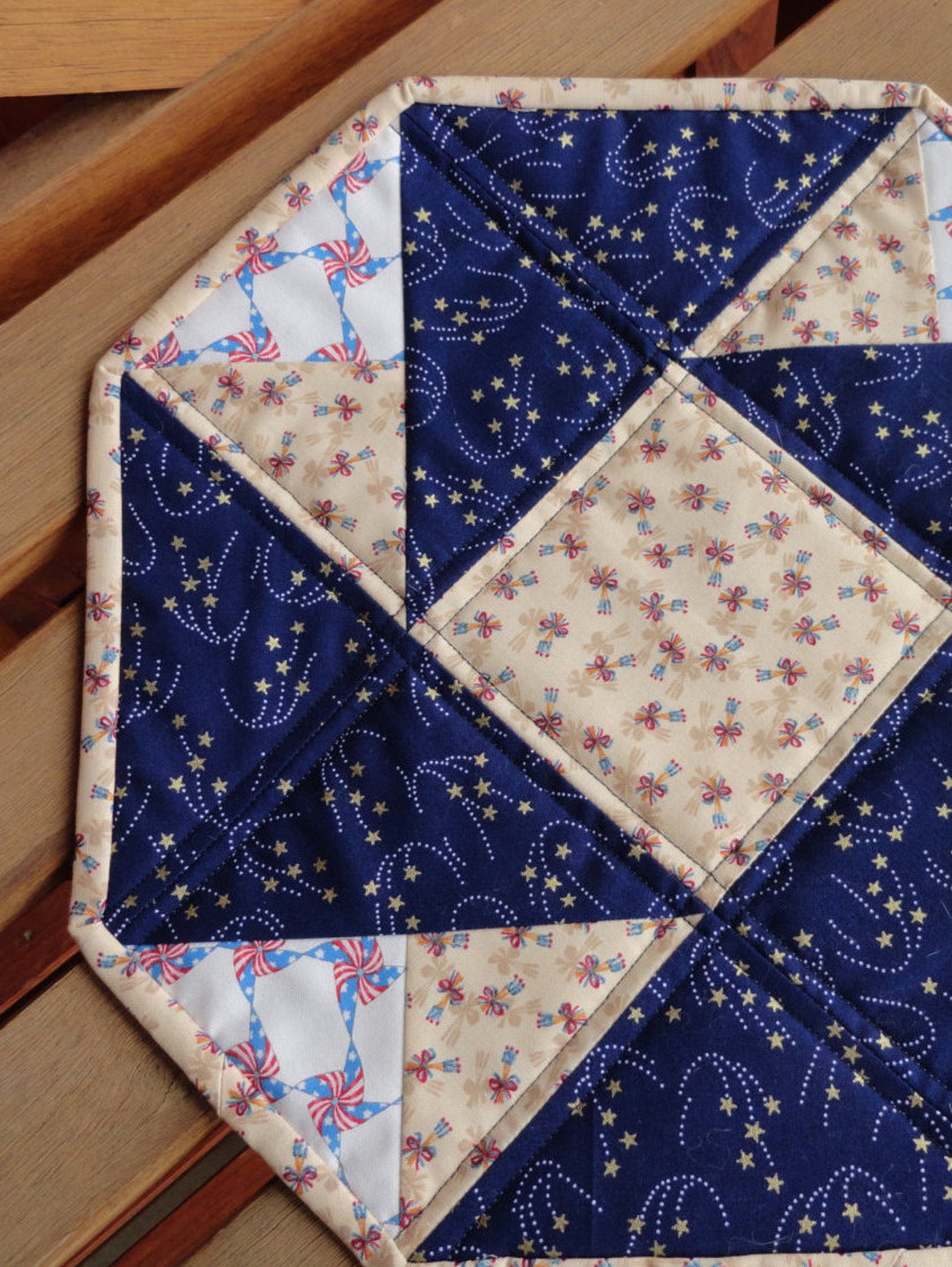 Quilted American Themed Table Topper, Candle Mat, Fourth of July Table ...