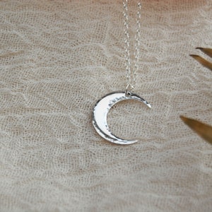 Personalised Crescent Moon Silver Necklace Initial Women's Jewellery Name Pendant Unique Gifts for Her Best Friend, Mum image 6