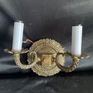 Ornate Sconce light , 2 arm w ornate bobeche dish ,upward light  Hard wire ,foyer,Dining , Bathroom