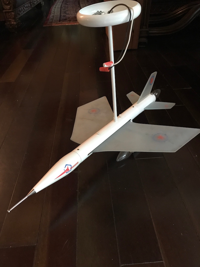 90 S White Enamel Metal Jet Airplane Ceiling Pendant Light Impoted Valencia Spain Dan Reyco
