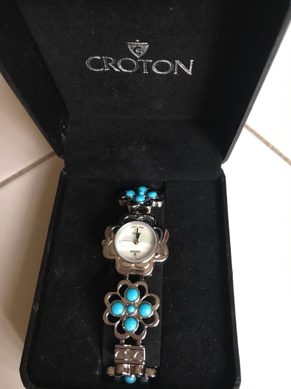 Ladies watch  Turquoise flower stainless steel wat