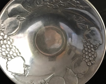 Vintage  Fruit bowl , pewter ,Tableware  embossed fruit design,centerpiece,By WIlton Mount ,Joy, PA