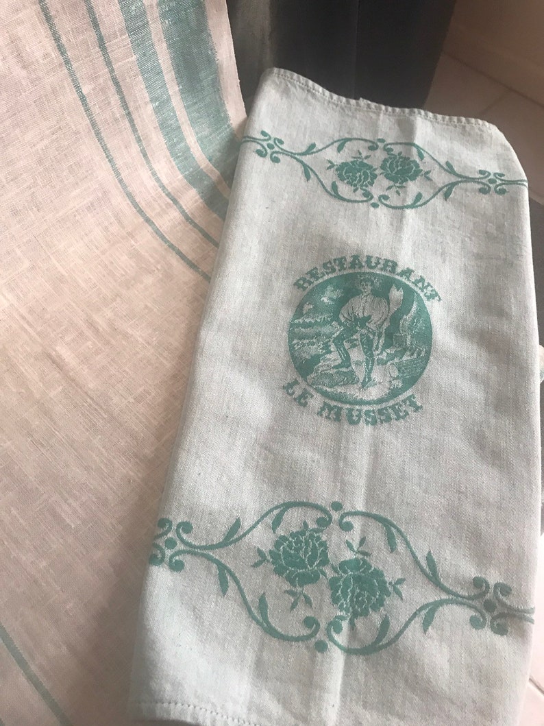 linen Vtg teal /& ivory stripped Table runner with kitchen towels cotton french Le Musset