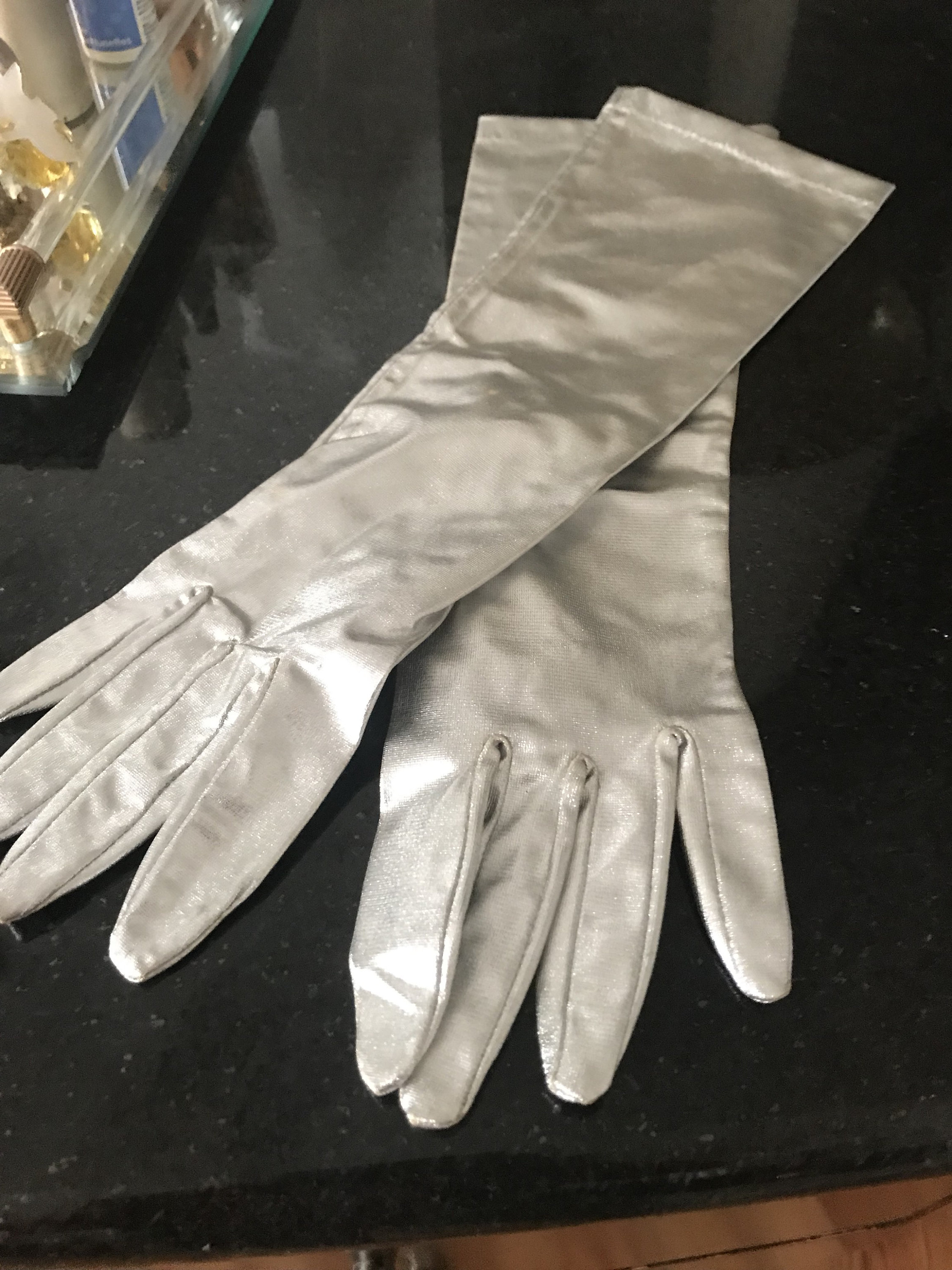 Cocktail Gloves Silver ,lame 3/4 Length Gloves ,size Small ,formal