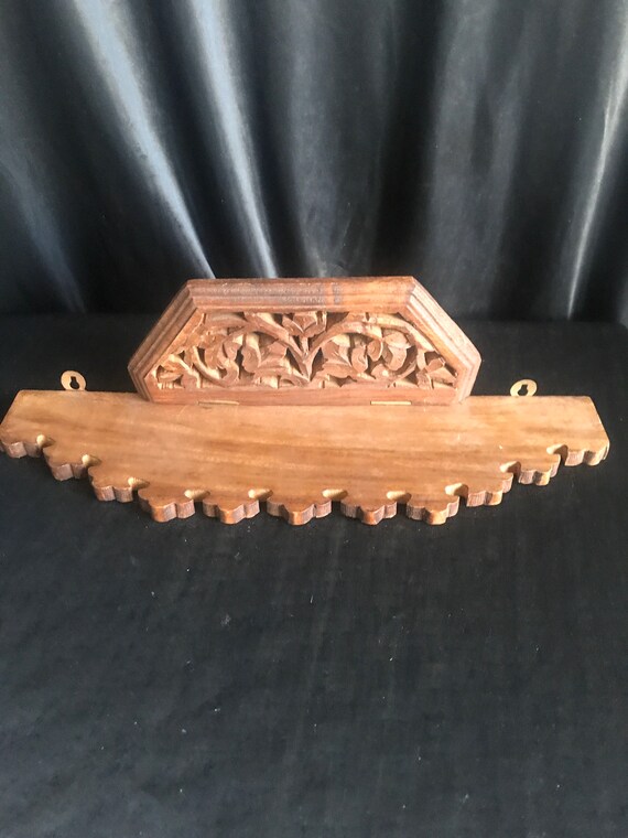 Carved wood cheap floating shelf
