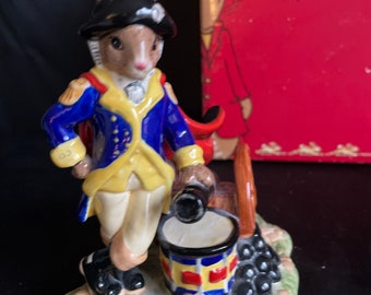 Royal Dalton Bunnykins , Military, George Washington ,Shipmates collection, Collectible ,figurine