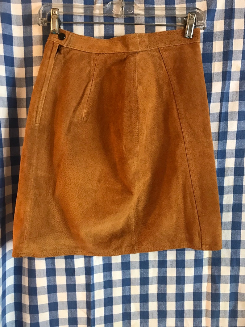 womens 78 -western 80s amber gold suede skirt by Winlit leathers leather fashion boho