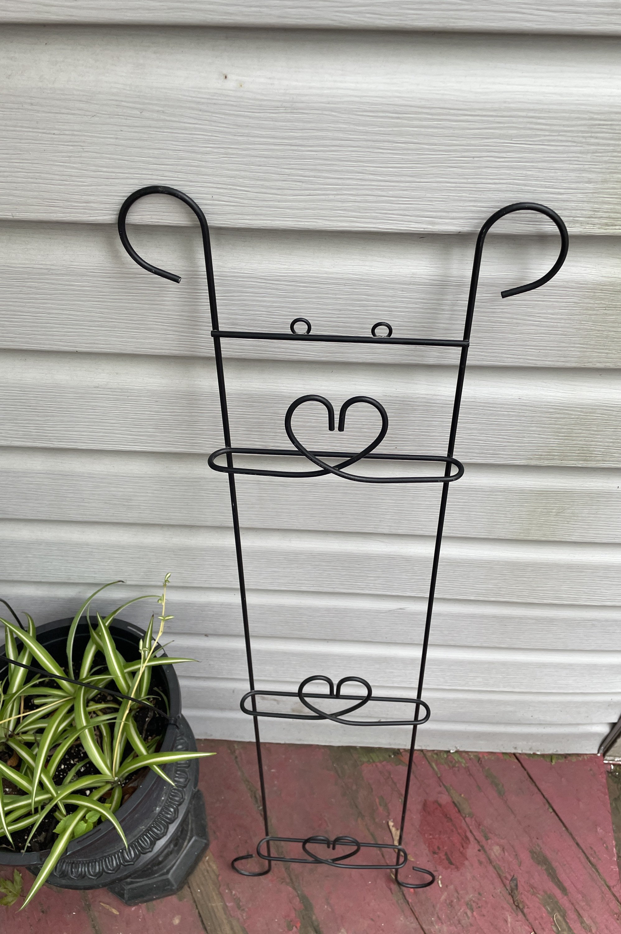 Vertical Plate Holder Display 3 Plate scrolled Metal Etsy