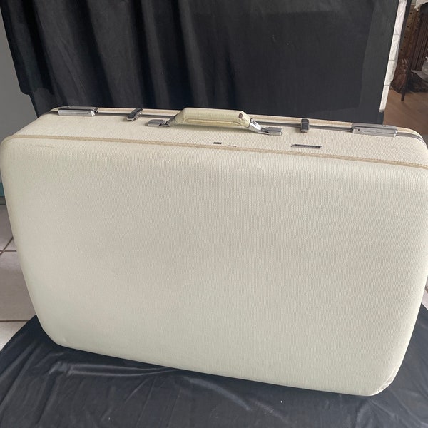 MCM Large Hard case Luggage , American Tourister , Off white , cream, Tri Taper ,