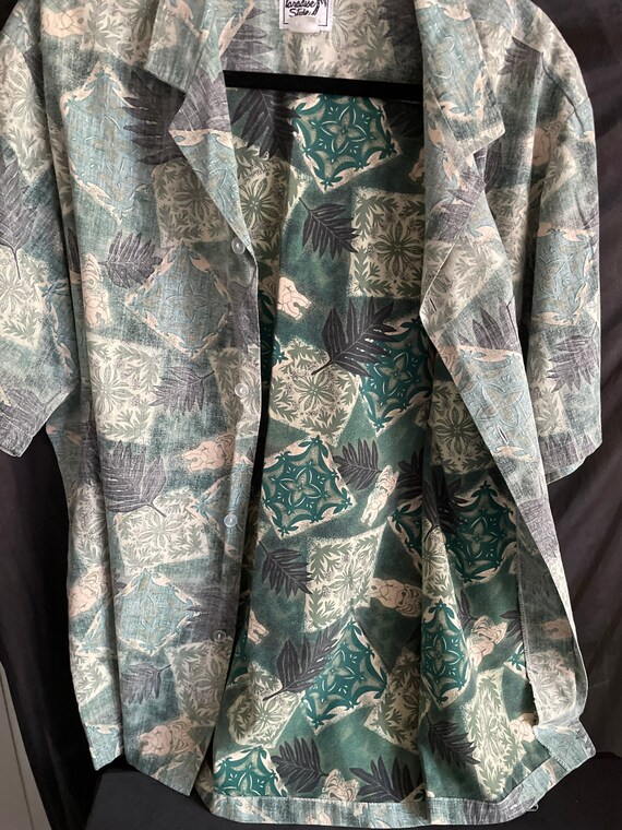 Mens Hawaiian  shirt ,XL , themed ,tiki totem pol… - image 4