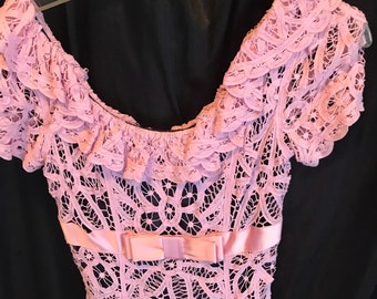 Betsy Johnson Hot pink couture dress  Battenburg cotton lace overlay dress hot pink / navy,scoop neckline silk bow Sz O