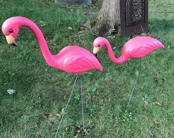 Garden flamingo- blow mold - yard stakes -