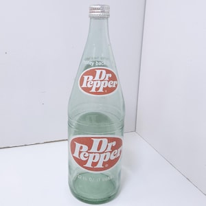 Vintage Dr Pepper Glass Bottle: 32 oz, Original Cap
