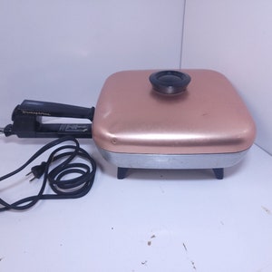 Vintage Westinghouse Electric Skillet W/Copper Lid EFP 551