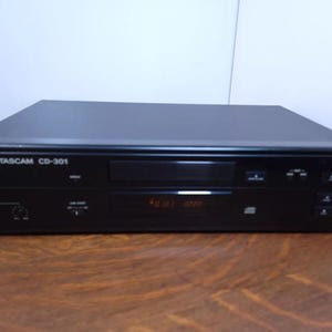 Vintage Tascam CD Player Model CD-301 Tested