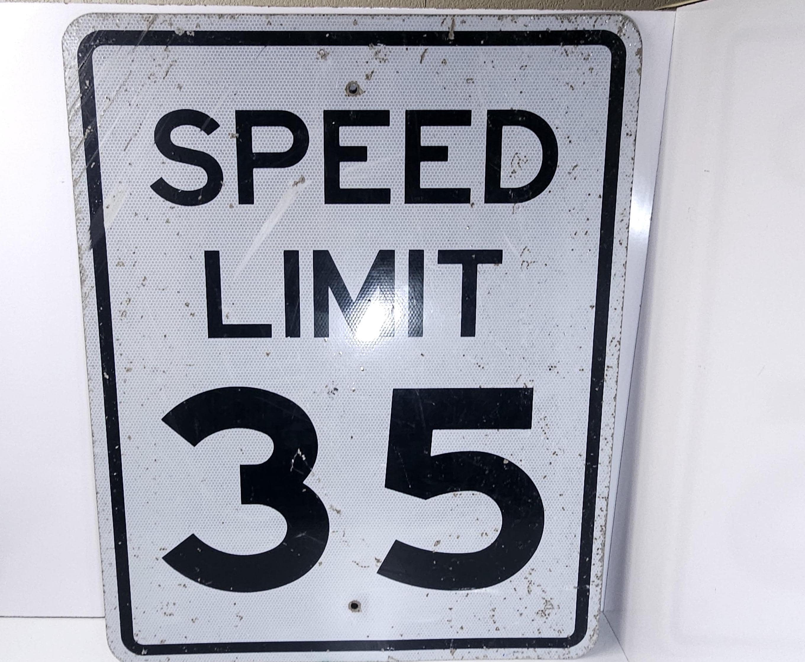 Speed Limit 35