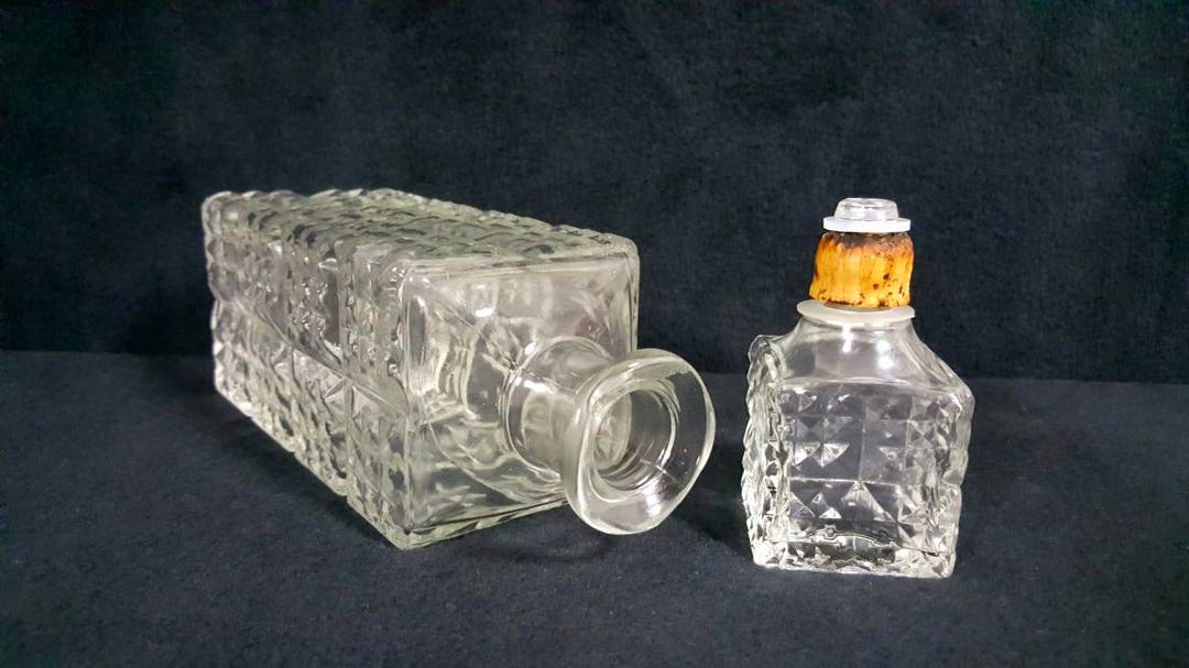 Glass Whiskey Decanter With Stopper Diamond Design Mid Century Barware ...