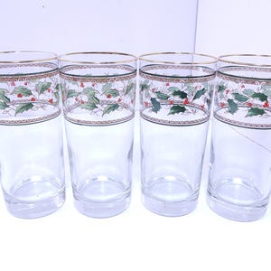 Royal Limited Holly Holiday 14 Oz Tumblers Set of 4 Gold Rim Christmas Glasses