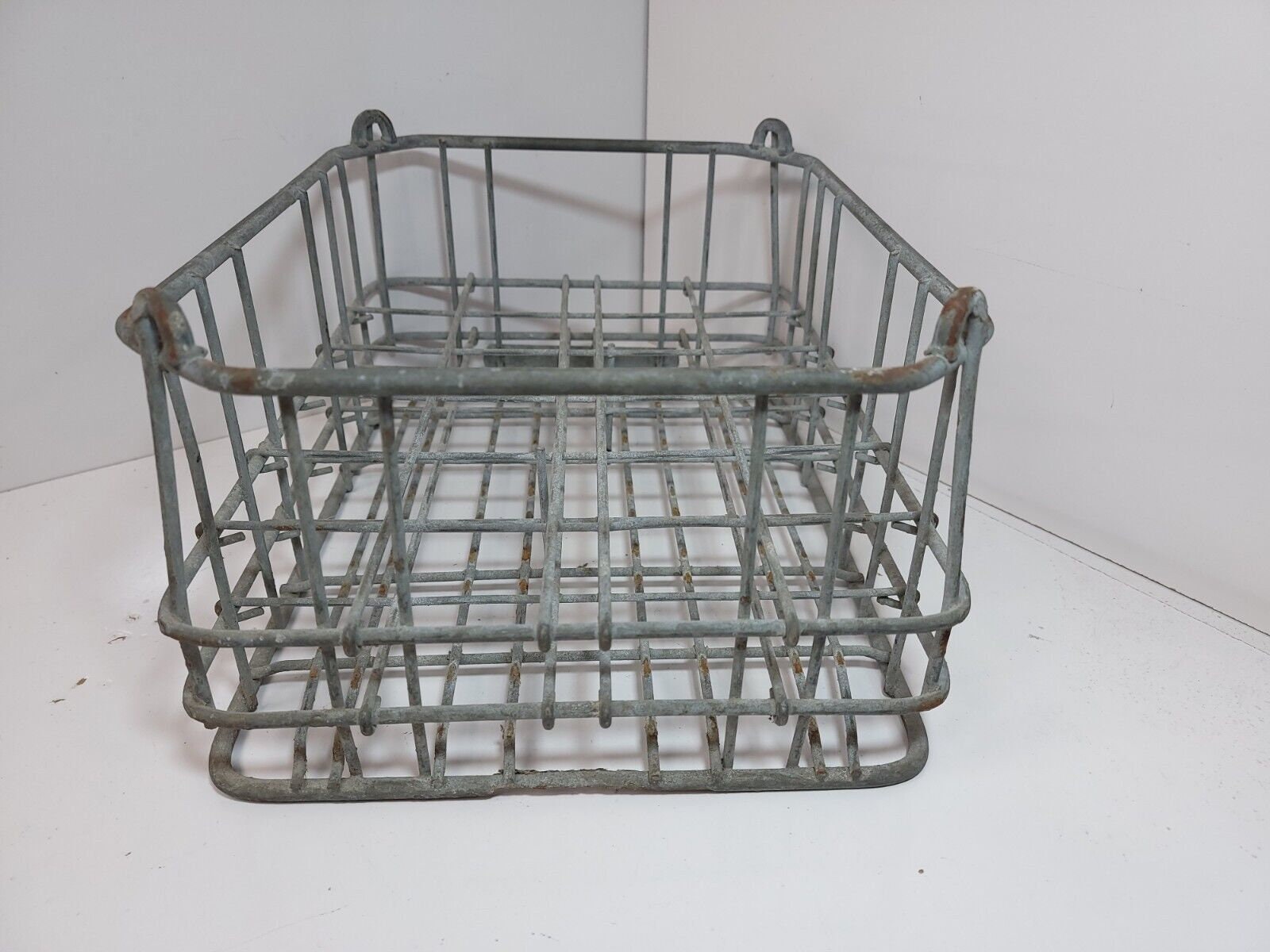 Vintage Metal Milk Crate Half Pint Dairy Bottle Carrier Wire Storage ...