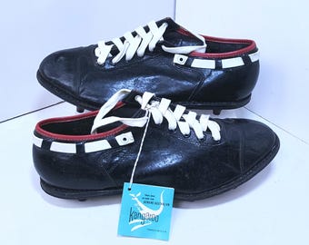 Black and White Leather Adidas 7406 Sports Cleats. Great  display picture 1