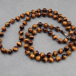 Tiger Eye Necklace,Hand Knotted Tiger Eye Beaded Necklace,8mm Tiger Eye Beads,Man,Woman,Spirituality,Yoga,Protection,Meditation,Good Luck