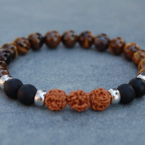 Tiger Eye Bracelet,Onyx and Rudraksha Beads,Tiger Eye Gemstone 8mm Beads,Man,Woman,Mens Beaded Bracelet,Tiger Eye Gemstone Bracelet,Surfer