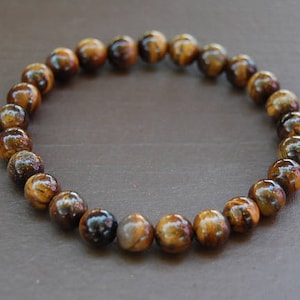 Tiger Eye Bracelet,Tiger Eye Gemstone 8mm Beads,Elastic Bracelet,Man,Woman,Mens Beaded Bracelet,Tiger Eye Gemstone Bracelet,Surfer Jewelry