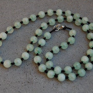 Jade Necklace,Hand Knotted Light Green Jade Beads,8mm Jade Gemstone Beads,Man,Woman,Spirituality,Pray,Yoga,Protection,Meditation,Gift