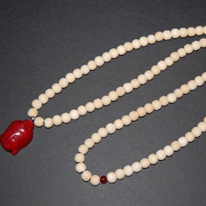 Buddha Necklace,Burgundy Buddha Pendant,Buddhist Necklace,108 mala Prayer Wood Beads,Wood Necklace,Yoga Necklace,Protection,Meditation
