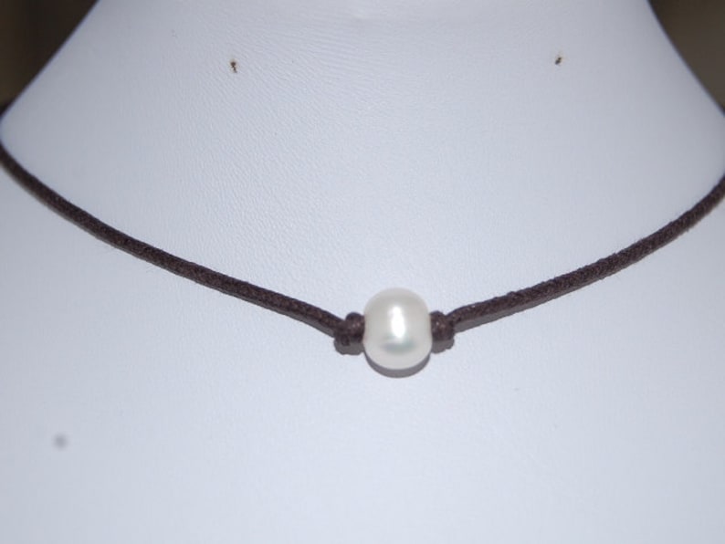 Pearl Choker,Genuine Freshwater Pearl,Pearl Necklace,Choker Necklace,Girl,Chic,Woman,Leather Cord Necklace,Pearl Chocker Necklace,Gift