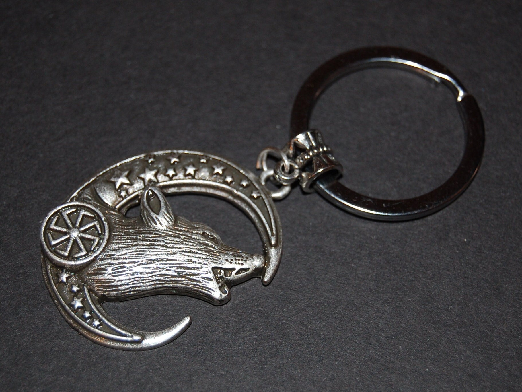 Wolf Keychain,howling Wolf Keyring,car,bag,purse