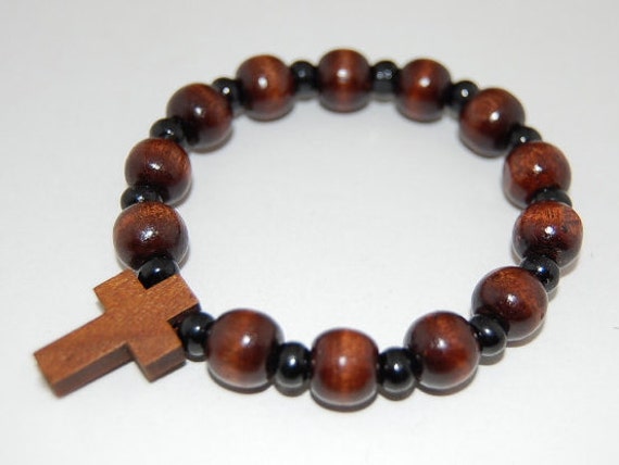 Wooden bead cross bracelet deals