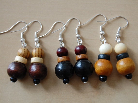 Wood bead earrings deals