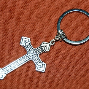 Cross Keychain,Silver Cross Keychain,Cross Keyring,Prayer Keychain,Christian Keychain for Women Men,Catholic Cross Keychain,Gift