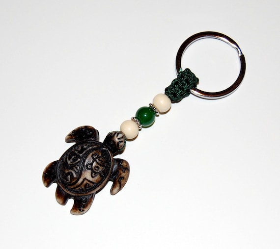 Turtle Keychain,Green Jade and Wood Beads,Turtle Keyring,Turtle Friendship Keychain,Handmade Keychain,Good Lucky,Feng Shui Keychain