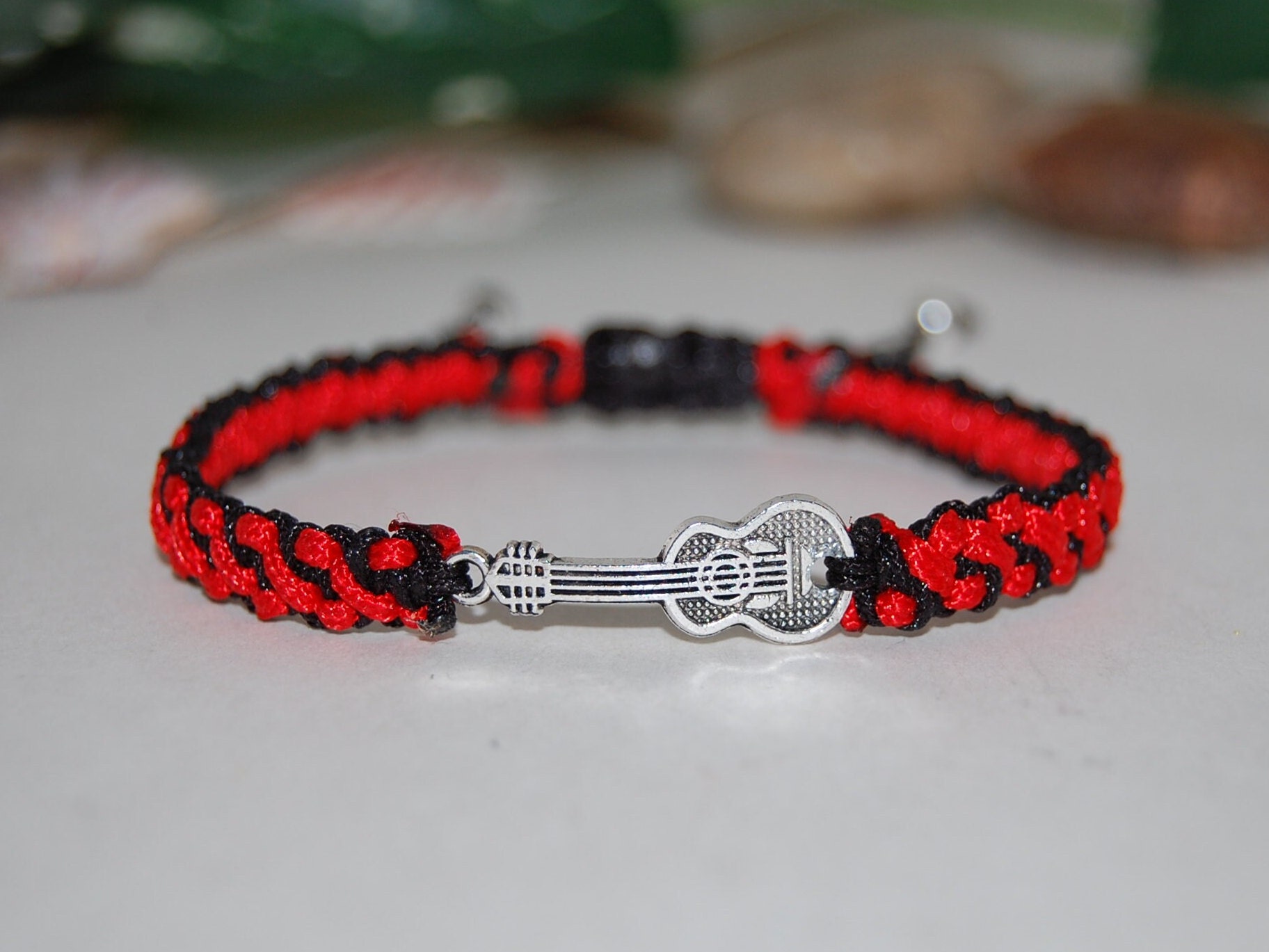 Guitar friendship shop bracelet