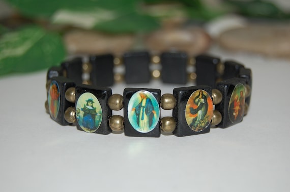Saints Icon Black Wood Beads Stretch Bracelet – Jesus, Mary & Holy Saints Images – Catholic Religious Jewelry
