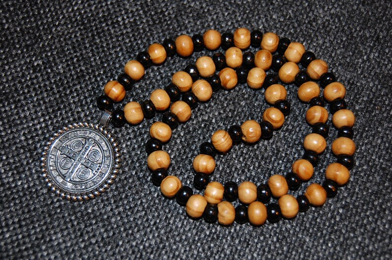 St.Benedict Necklace,Benedictine Blessing Necklace,Wood Necklace,St.Benedict Wood Necklace,St.Benedict Medal,Man,Woman,Spiritual,Prayer,Gift